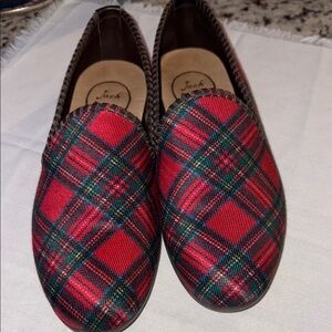 Jack Rogers Red & Green plaid flats, men’s slippers,  like new! #tartan#Gift#